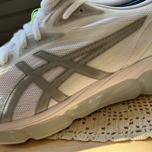 New ASICS Gel Quantum 360 💚White Glacier Grey Size 9.5 Men’s - Picture 10 of 11